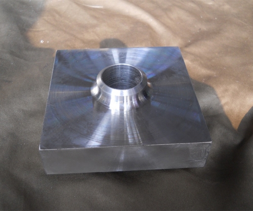 機加工(gōng)産品樣圖